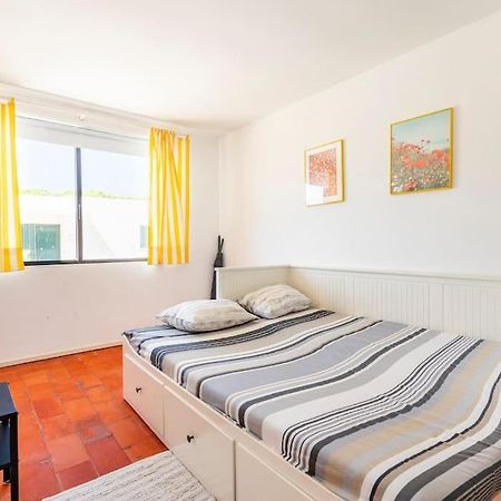 Sunny Villa With Golf Front View Виламура Екстериор снимка